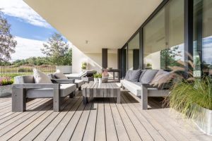 Avoir une belle terrasse à Cazes-Mondenard 